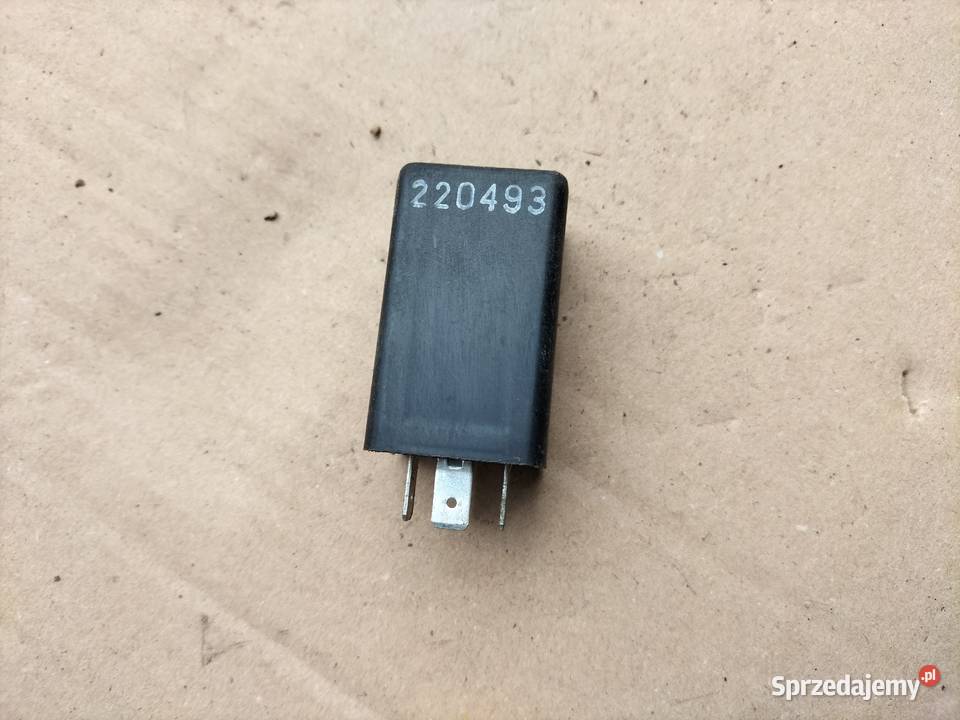 PRZEKAŹNIK 339 4A0907517 osobowe Kamień-Kolonia