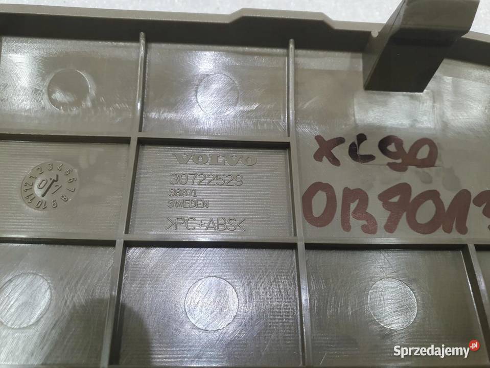 OSŁONA PODŁOKIETNIKA GÓRA VOLVO XC90 LIFT