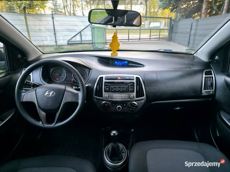 Hyundai i20 125 Benzyna Serwisowany Bogate isofix sprzedam