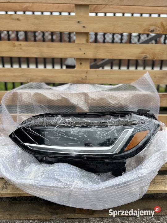 Lampa lewa przód nowa Honda hrv usa 2022 2023 Skołyszyn