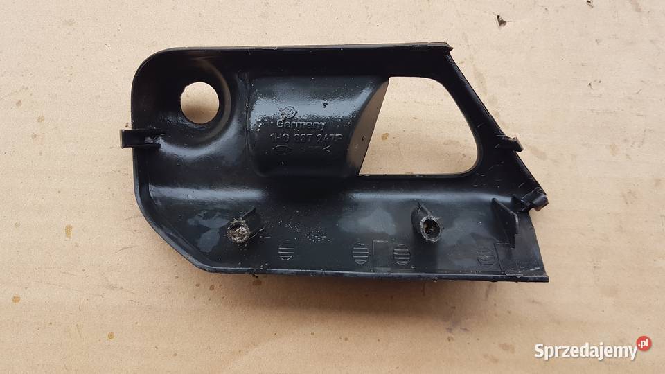VW GOLF III 3 OSŁONA ZAŚLEPKA KLAMKI 1H0837247F Osłony i zaślepki Skarżysko-Kamienna