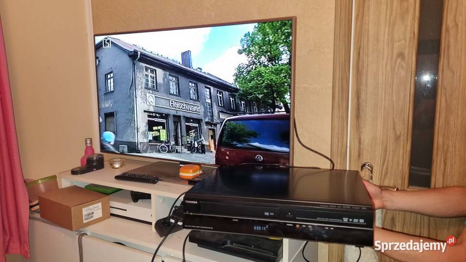 Nagrywarka Magnetowid VHS DVD HDD Toshiba RDXV50 Elektronika łódzkie Warta