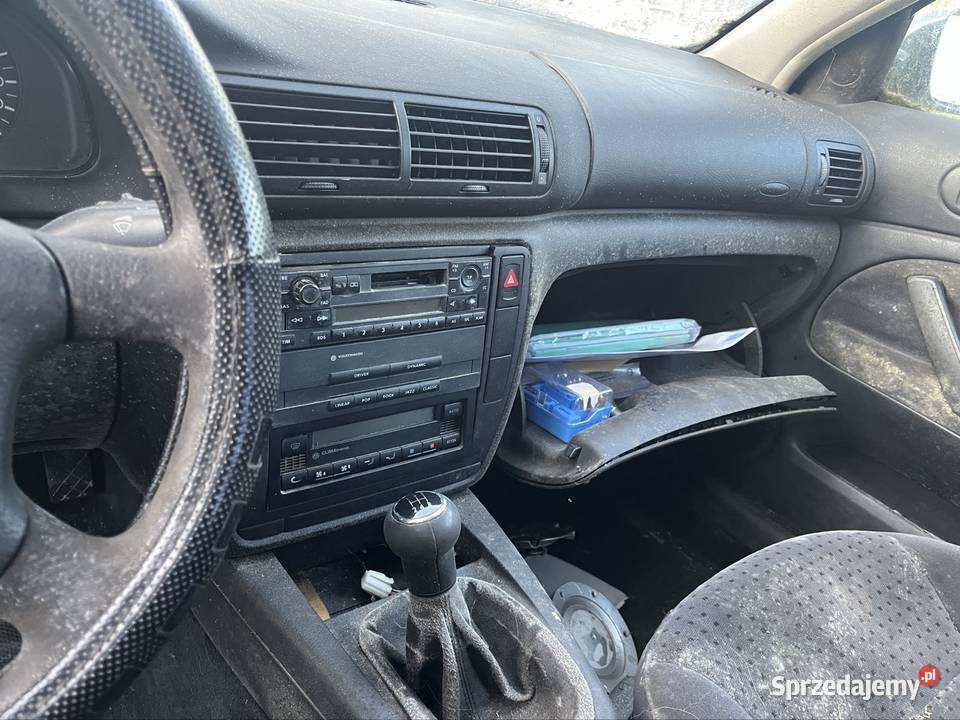 Passat b5 19 110 na części Rok produkcji 2000 opolskie Krapkowice sprzedam