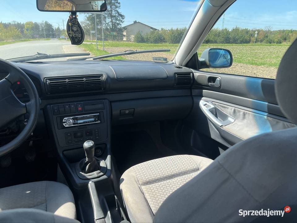 Sprzedam samochód Marki Audi A4 B5 Benzyna Klima klimatyzacja opolskie Rogów Opolski