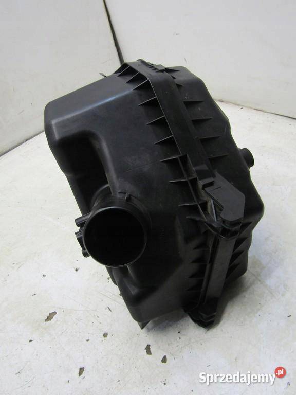OBUDOWA FILTRA POWIETRZA 14 D4D TOYOTA AURIS II