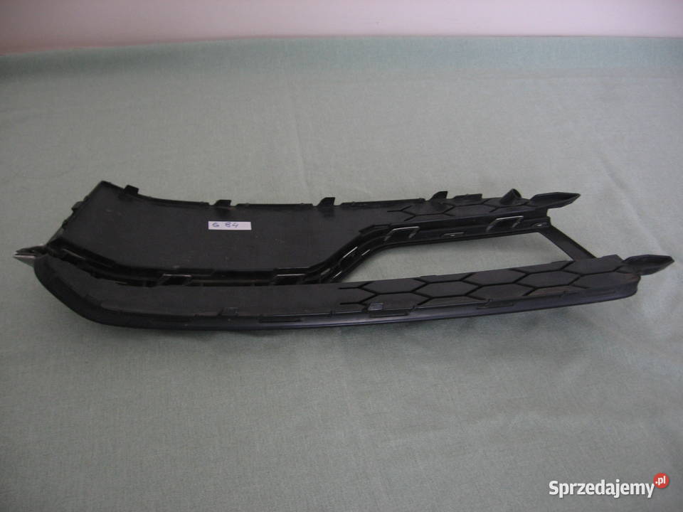 8T0807682K AUDI A5 B8 8T Kratka zderzaka prawa Warszawa sprzedam