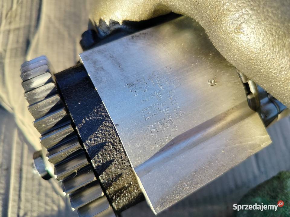 Pompa hydrauliczna Massey Ferguson Claas renault kujawsko-pomorskie Mały Mędromierz