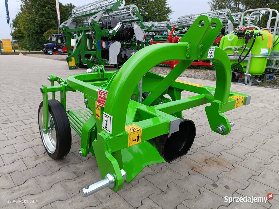 Kopaczka wibracyjna BOMET Ursa wyrzut do tyłu Tarnogród