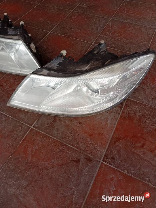 Reflektor lampa Skoda Octavia 2 lifting Bogumiłów