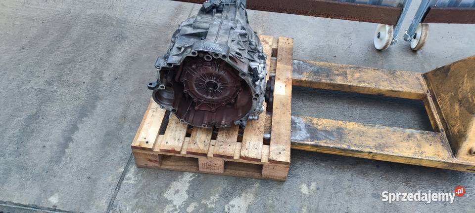 SKRZYNIA BIEGÓW MULTITRONIC AUDI A4 B7 A6 C6 32 śląskie Przystajń