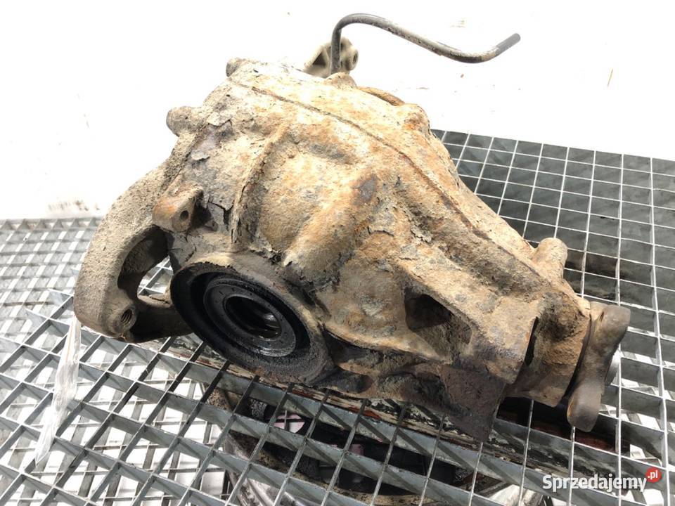 MOST DYFER TYŁ MERCEDES W639 22 109 Bus