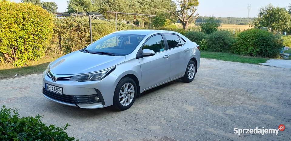 Toyota Corolla 2018 16 benzyna gaz Sedan / Limuzyna Radom