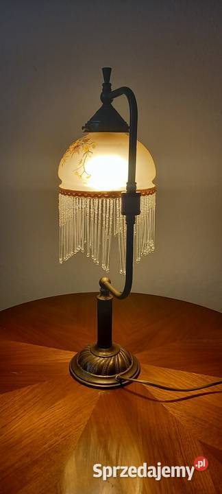 Ładna lampka z mosiądzu w romantycznym stylu Skierniewice