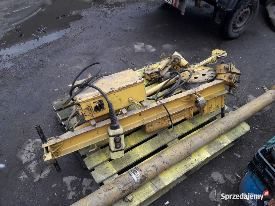 Żuraw przenośny ŻP320 Pszczyna