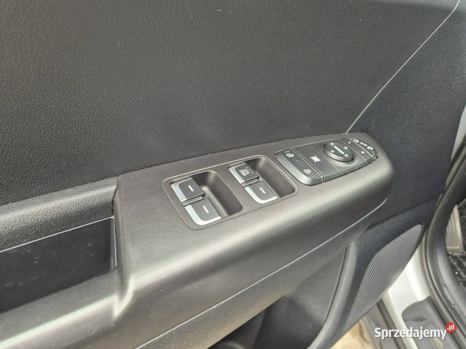 Kia Sportage 16 CRDi 136 7 DCT 2WD Wersja M centralny zamek Łódź
