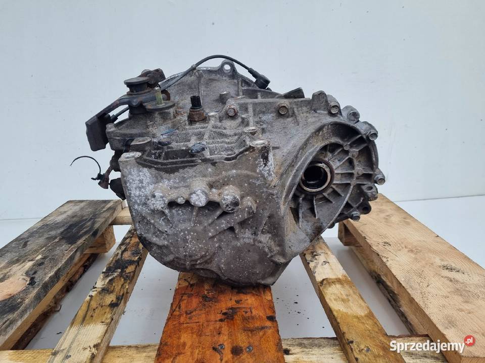 Hyundai i20 14 CRDI SKRZYNIA BIEGÓW V9M5A manual Rudka sprzedam