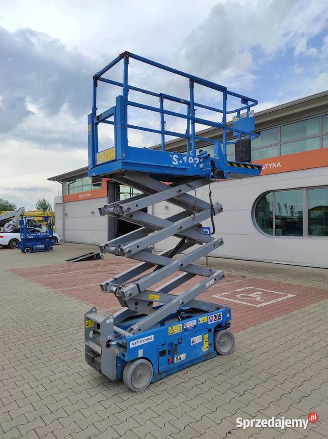 Podnośnik nożycowy GENIE GS 1932 205 Jasło sprzedam