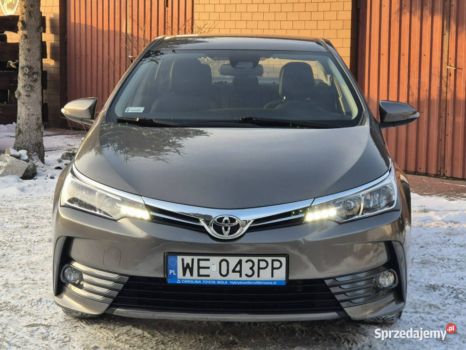 Toyota Corolla 16B 2017r Salon Polska 1 benzyna Radom