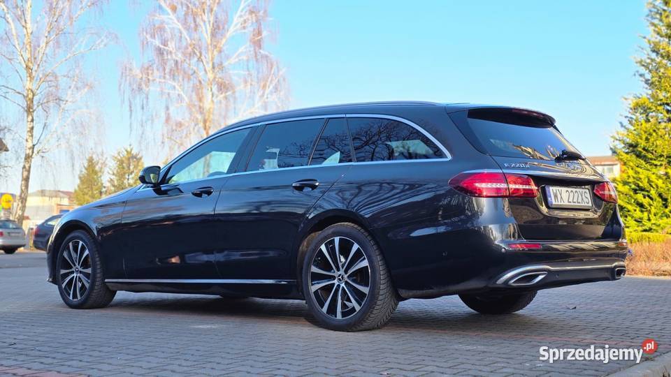Mercedes E class W213 2022r20 diesel 194 4 Matic Rok produkcji 2022 Warszawa