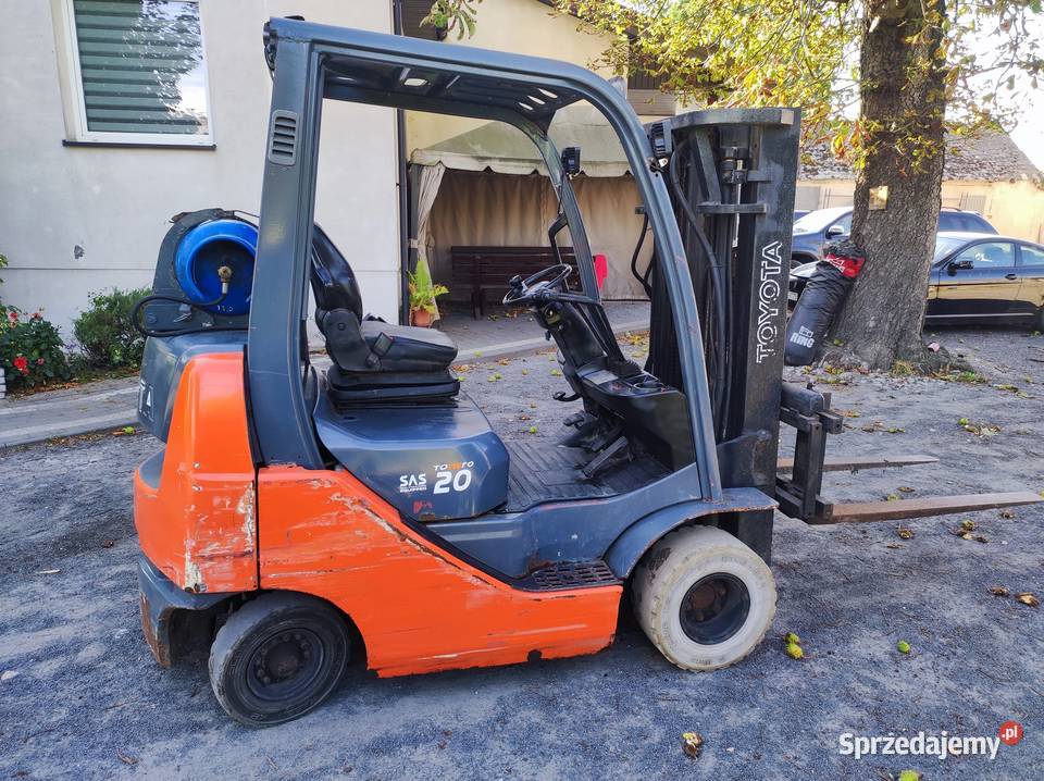 Toyota 028FGKF20 Wózek widłowy Triplex