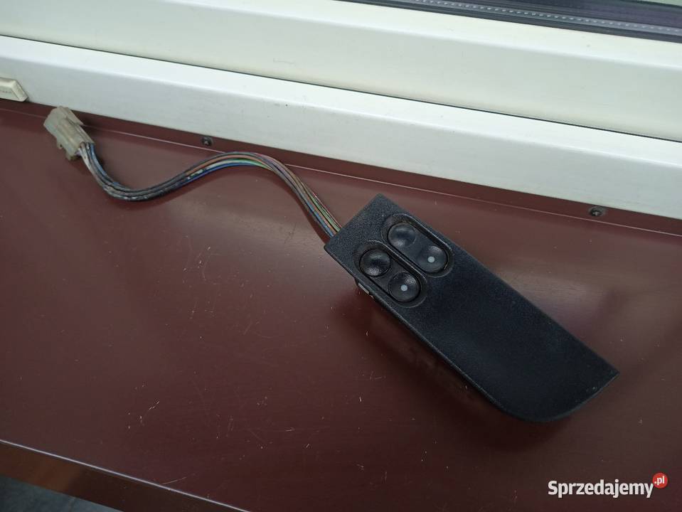 Opel Astra F przełącznik panel sterowania szyb Sieradz