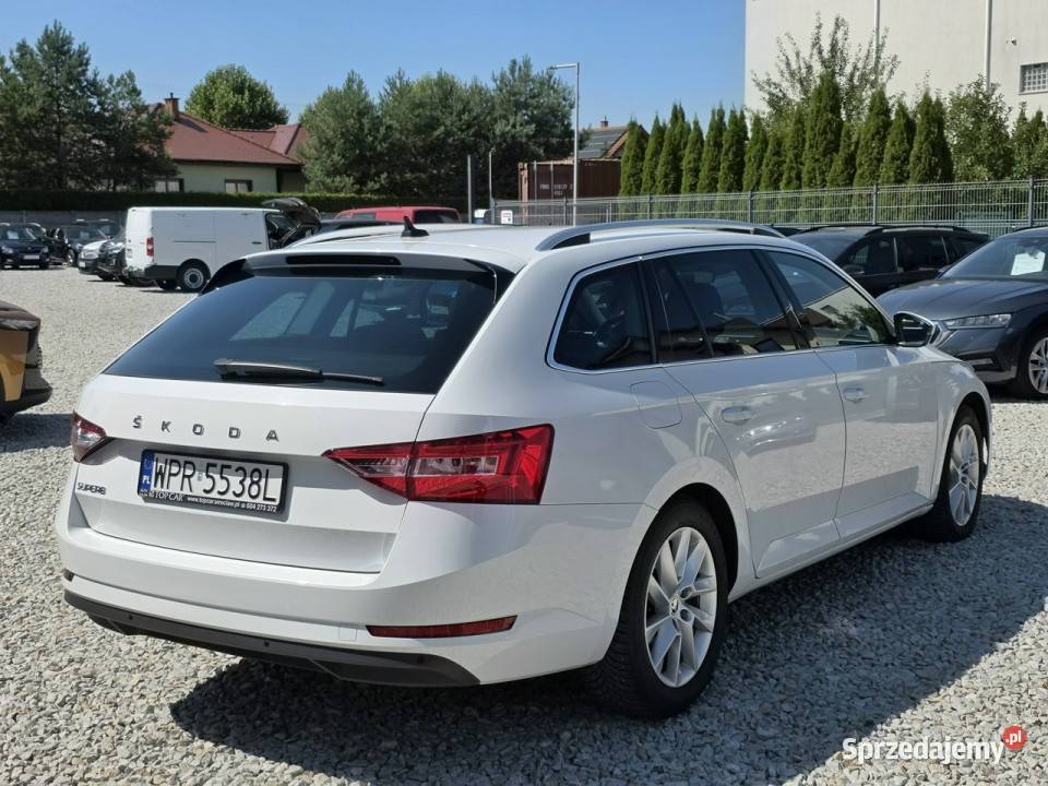 koda Superb 20 TDI 150 DSG Ambition 2023 Salon Kombi Superb sprzedam