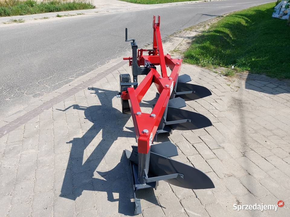 Pług zagonowy do orki 2345 skibowy Mroczków Duży sprzedam