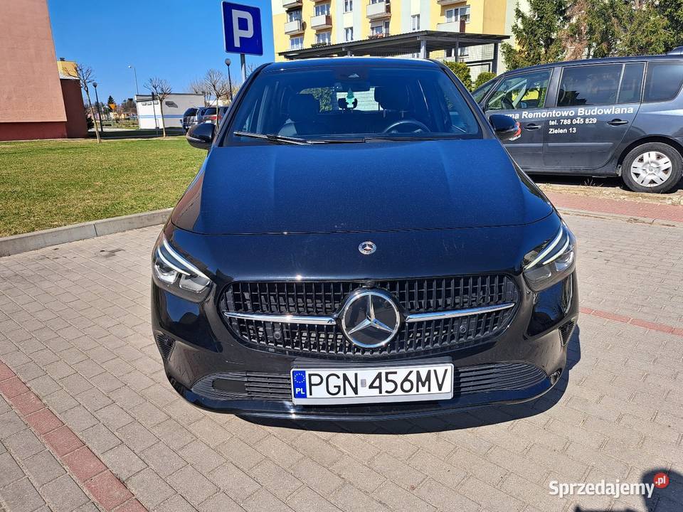 Piękna b klasa w247 z niskim przebiegiem 2000cm3 Trzemeszno