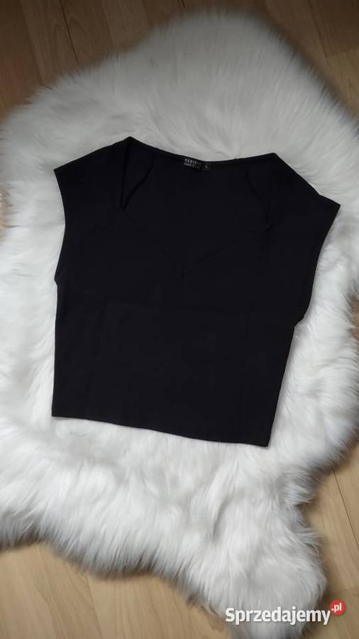 Krótki czarny crop top ML Medicine Rozmiar 38(M) małopolskie Olkusz sprzedam