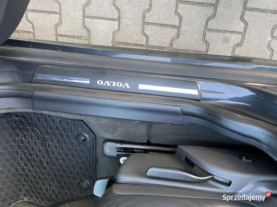 Volvo XC60 nieuszkodzony Wiśniowa