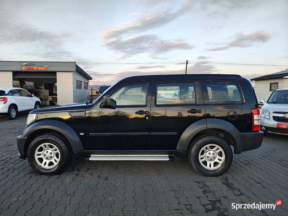 Dodge Nitro Napęd 4x4 28Diesel Zarejestrowany