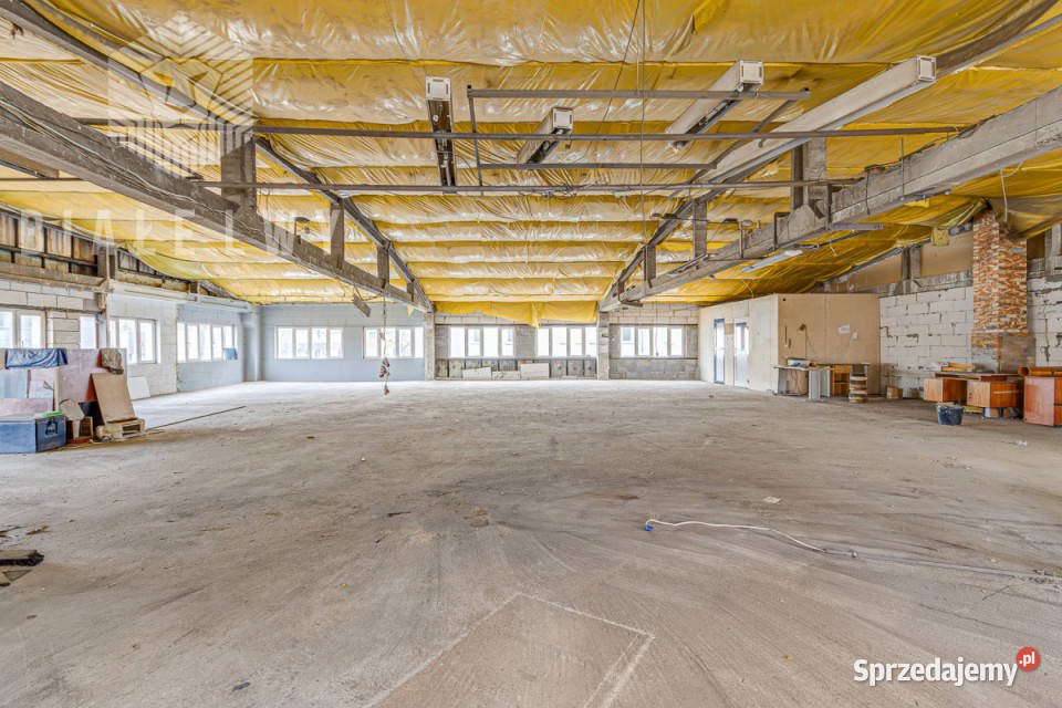 Lokal 324m2 Warszawa Plac Czerwca 1976 Roku