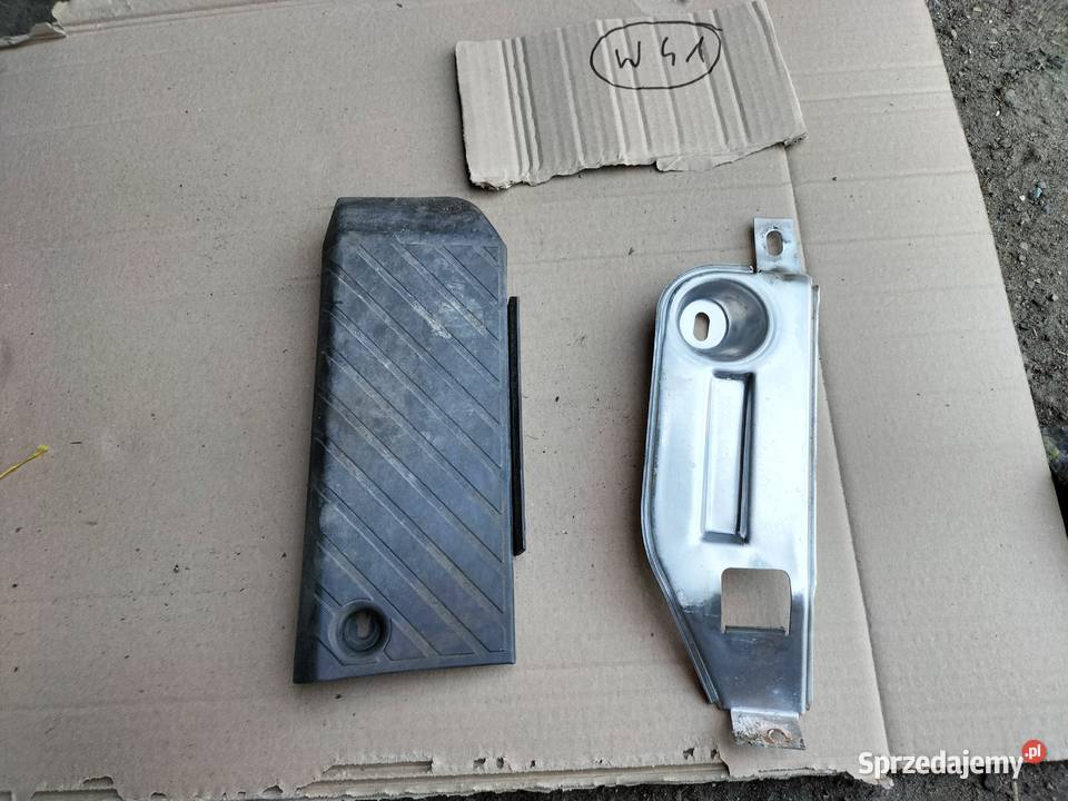 AUDI A4B5 A4 B5 PODSTOPNICA PODNUŻEK Kamień-Kolonia