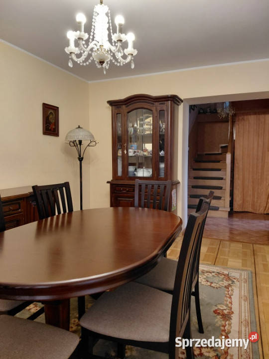 Dwupoziomowe na zamkniętym osiedlu Warszawa