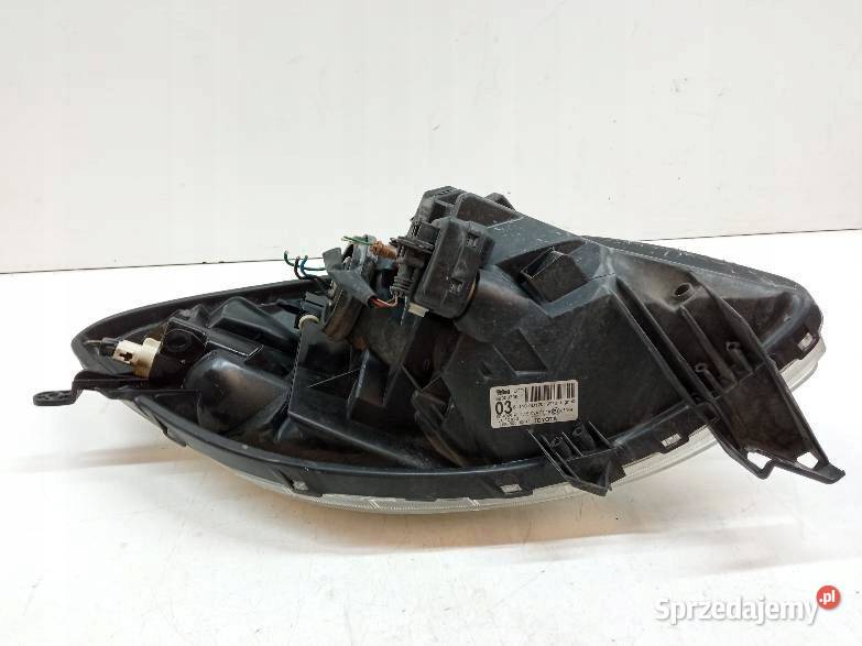 LAMPA PRZÓD PRAWA EUROPA 03811100D120 Toyota