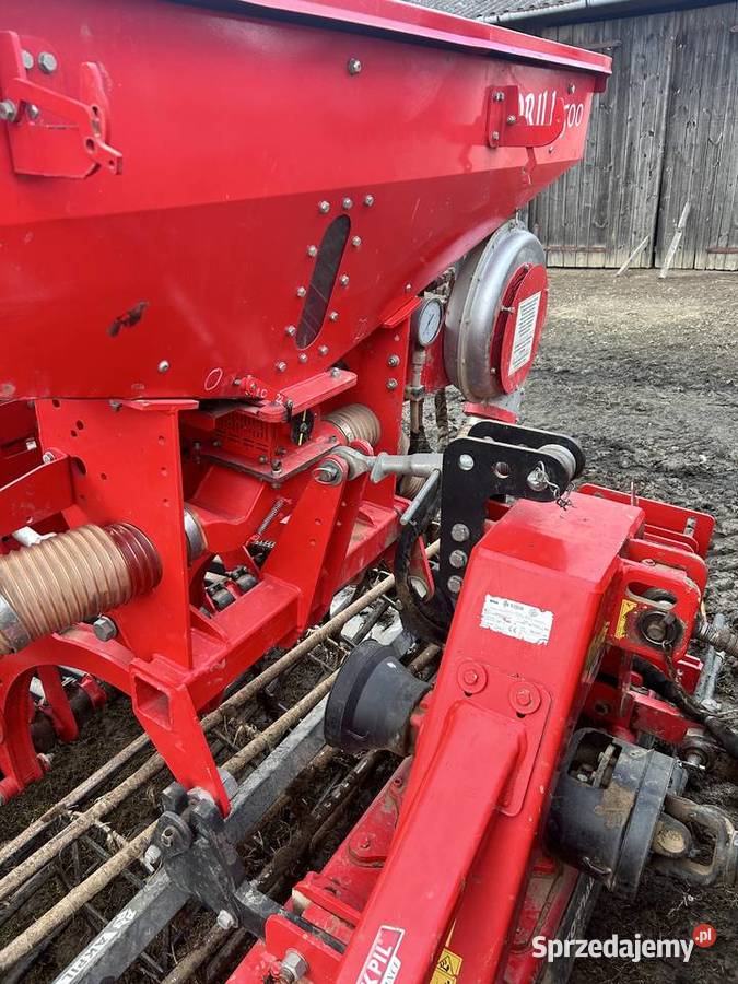 Agregat UprawowoSiewny Akpil Tornado Drill 500