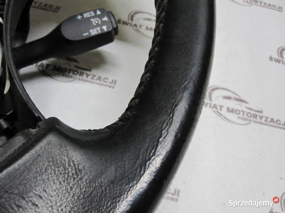 LEXUS IS II 08r kierownica skórzana GS12002380 Kierownice