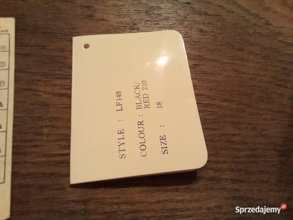 3 metki dom mody astra i modena Raffaell PRL i mazowieckie Warszawa