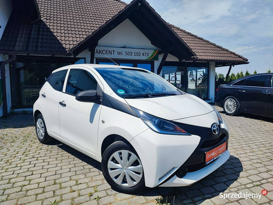 Toyota Aygo AYGO 10 x oryginał lakier II 2014