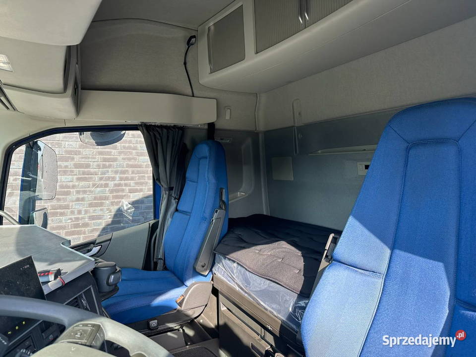 Hakowiec do pojemnikow Volvo FH 500 Eur 6 13500kg Warszawa