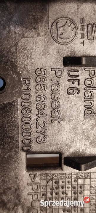 SKODA KODIAQ PODŁOKIETNIK SKÓRA 565864207