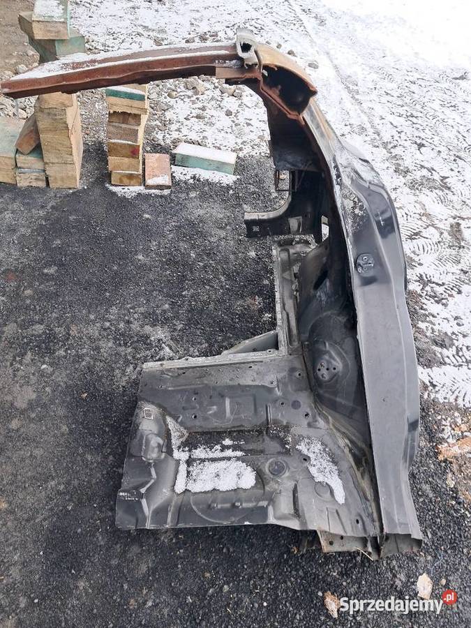 Cwiartka nissan qashai j11 blotnik lewy tył Zator