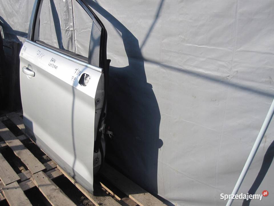 FORD KUGA MK1 I 10r drzwi prawe przód osobowe