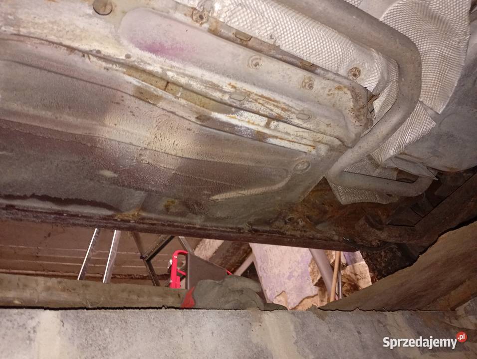 Mazda 121 13 benzyna manualna Olszanka sprzedam