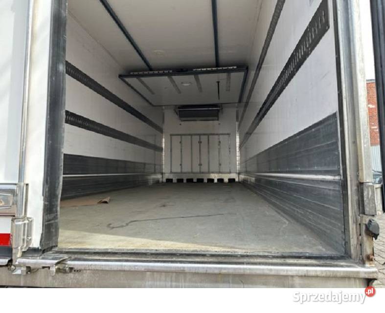 Volvo FH 500 CHLODNIA Eur 5 Warszawa