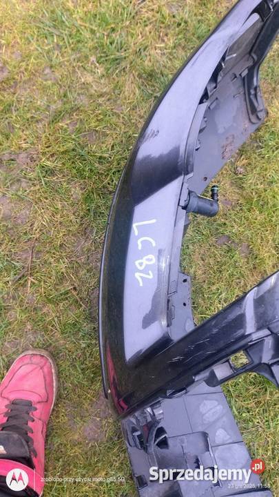 Zderzak przedni Passat B6 XENON łąkLC8Z osobowe Lubin