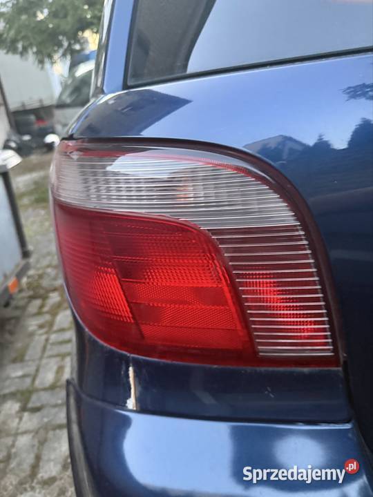 Lampa tył lewa Toyota Yaris I Ostrów Wielkopolski