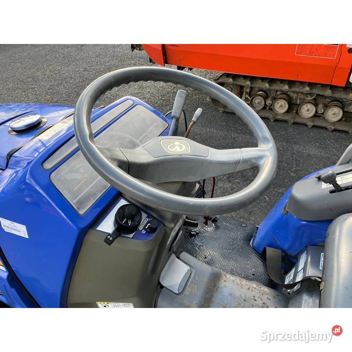 Traktor ISEKI TM170F 4x4 17
