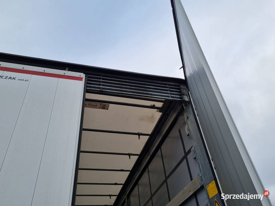 Schmitz Cargobull Naczepa Plandeka VARIOS Dach świętokrzyskie sprzedam