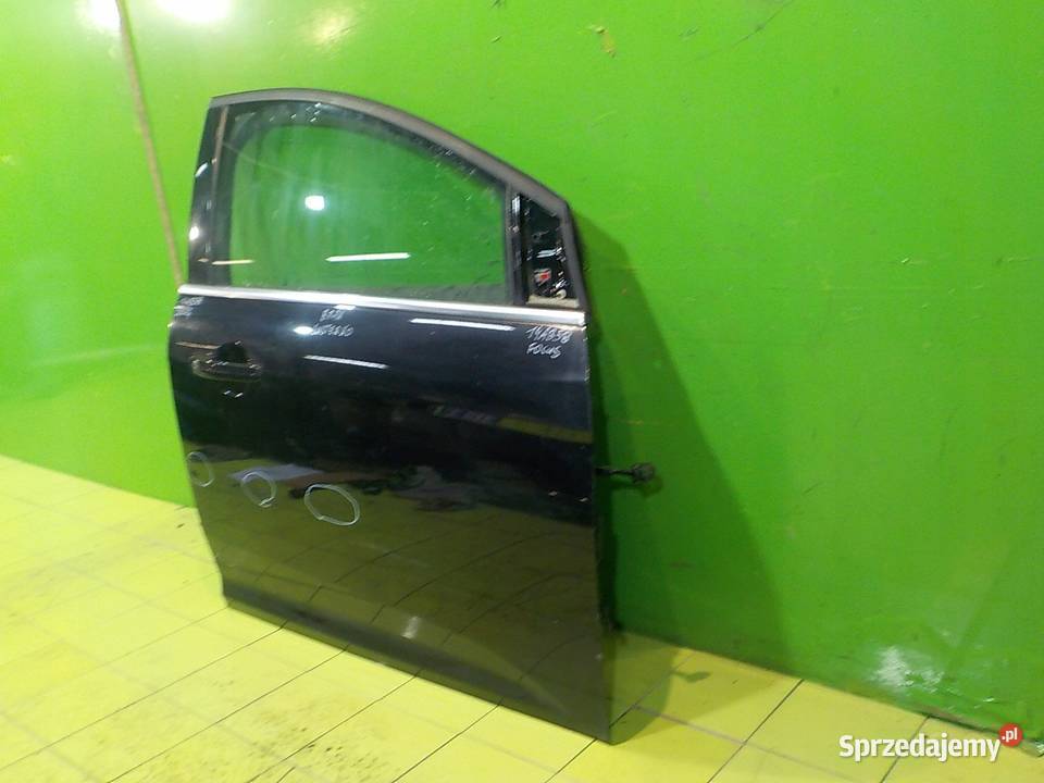 FORD FORD FOCUS MK3 11r HB 5D drzwi prawe przod osobowe Suków sprzedam